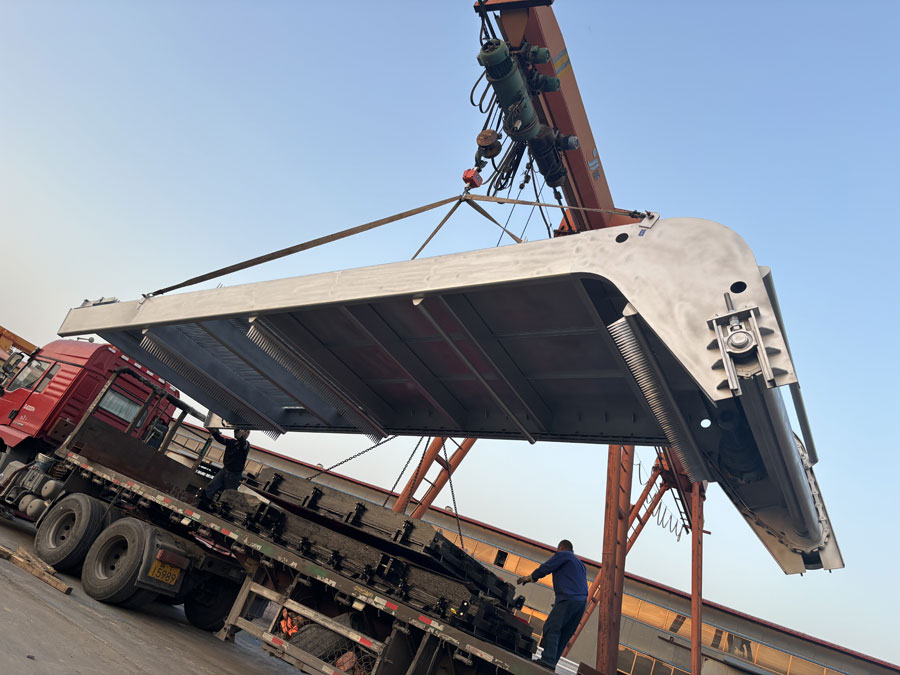 清污機發(fā)貨